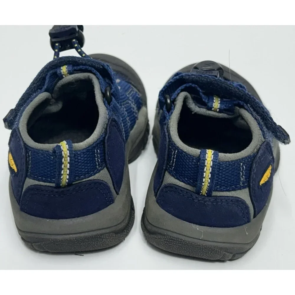 Keen Newport H2 Shoes Little Kids Sz 8 Blue Washable Sandals Hiking Outdoor H20